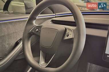 Седан Tesla Model 3 2024 в Николаеве