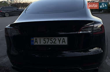 Седан Tesla Model 3 2022 в Киеве