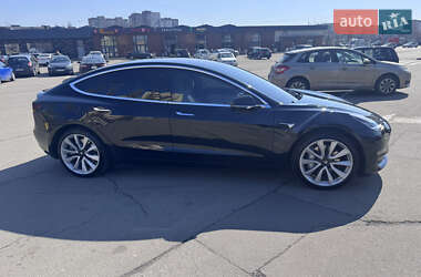 Седан Tesla Model 3 2019 в Києві