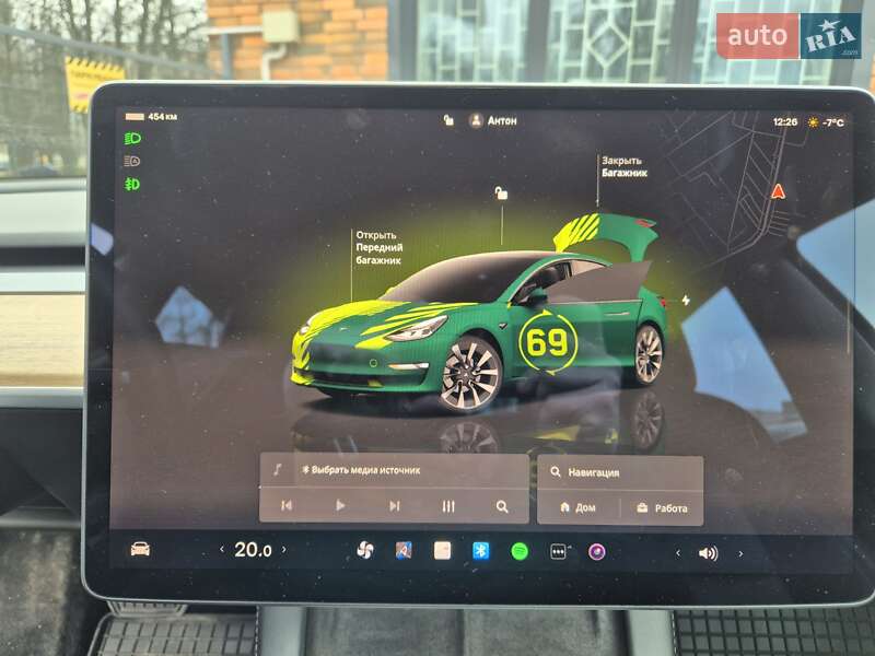 Седан Tesla Model 3 2022 в Кременчуці