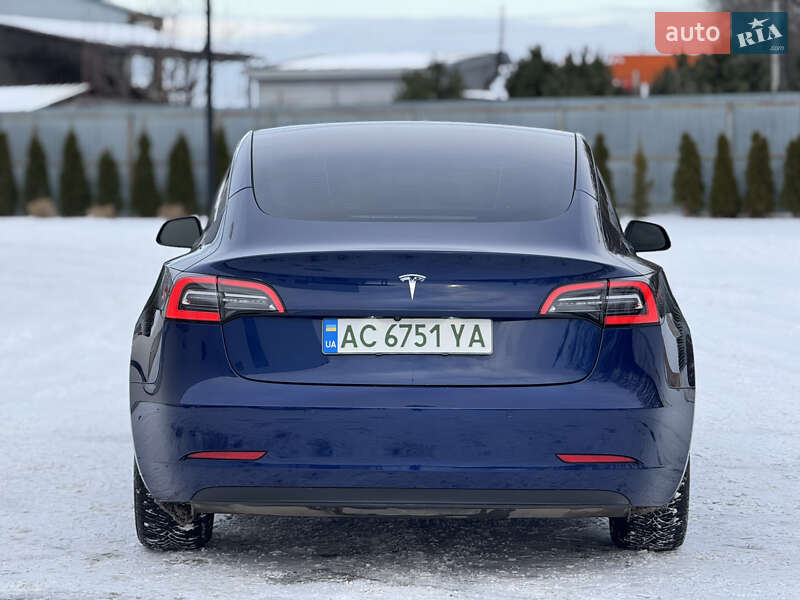 Седан Tesla Model 3 2022 в Луцьку фото 6 Седан Tesla Model 3 2022 в Луцьку