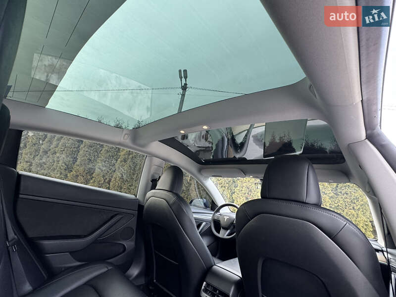 Седан Tesla Model 3 2022 в Луцьку фото 15 Седан Tesla Model 3 2022 в Луцьку