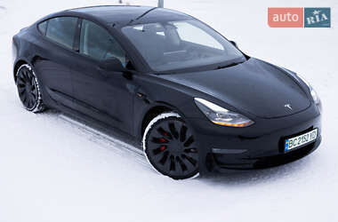 Седан Tesla Model 3 2021 в Львове