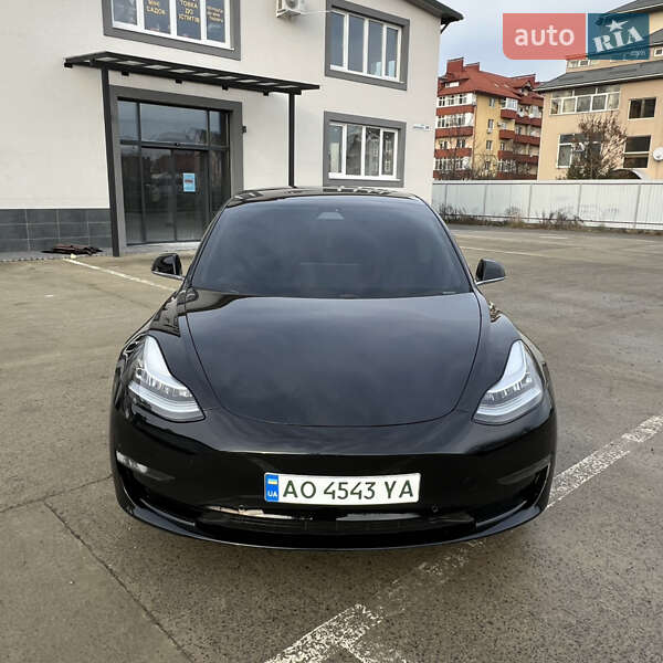 Седан Tesla Model 3 2020 в Ужгороде фото 2 Седан Tesla Model 3 2020 в Ужгороде