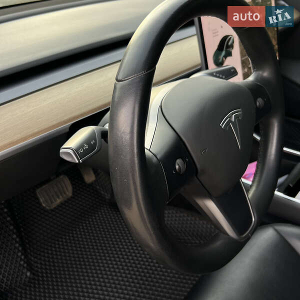 Седан Tesla Model 3 2020 в Ужгороде фото 28 Седан Tesla Model 3 2020 в Ужгороде