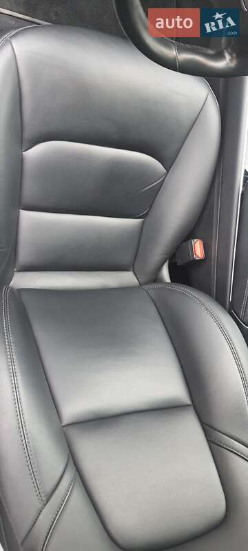 Седан Tesla Model 3 2019 в Львові фото 24 Седан Tesla Model 3 2019 в Львові