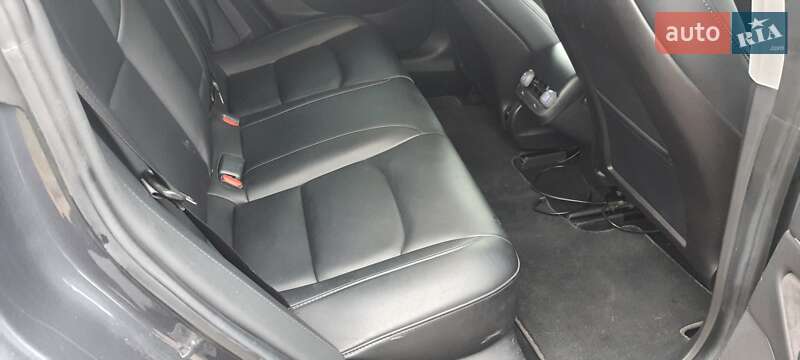 Седан Tesla Model 3 2019 в Львові фото 28 Седан Tesla Model 3 2019 в Львові