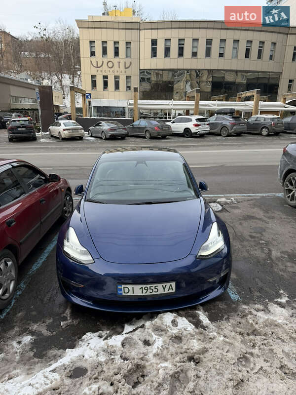 Седан Tesla Model 3 2019 в Києві фото 2 Седан Tesla Model 3 2019 в Києві