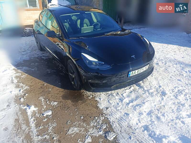 Седан Tesla Model 3 2022 в Киеве фото 5 Седан Tesla Model 3 2022 в Киеве