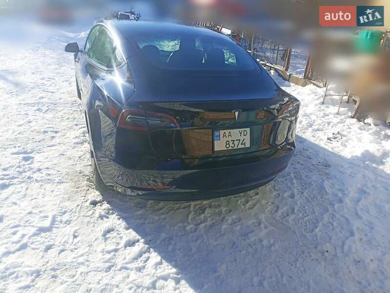 Седан Tesla Model 3 2022 в Киеве фото 16 Седан Tesla Model 3 2022 в Киеве