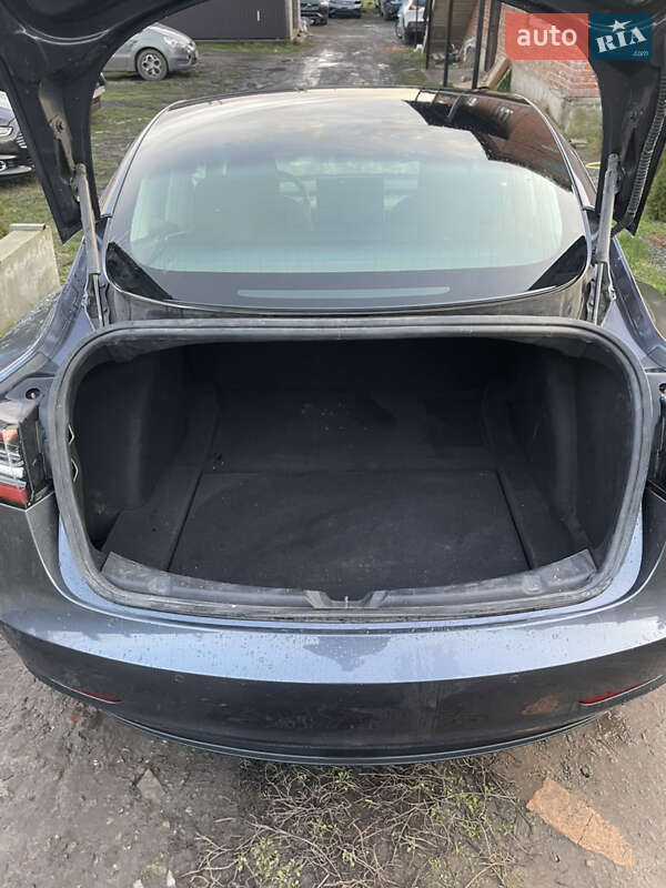 Седан Tesla Model 3 2019 в Львові фото 8 Седан Tesla Model 3 2019 в Львові
