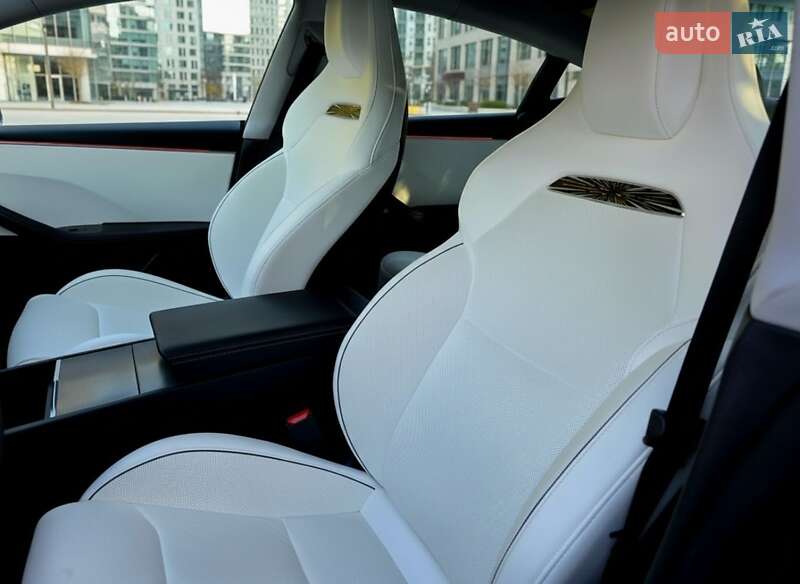 Седан Tesla Model 3 2024 в Львові фото 16 Седан Tesla Model 3 2024 в Львові