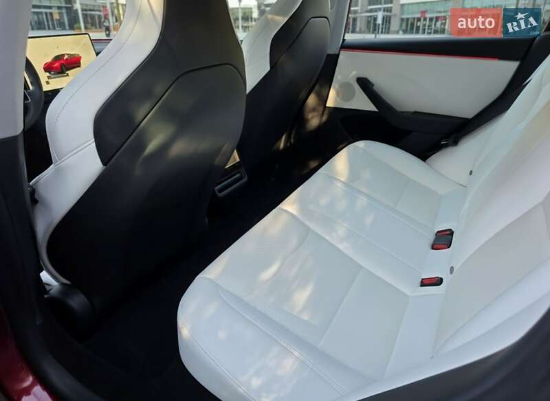 Седан Tesla Model 3 2024 в Львові фото 18 Седан Tesla Model 3 2024 в Львові