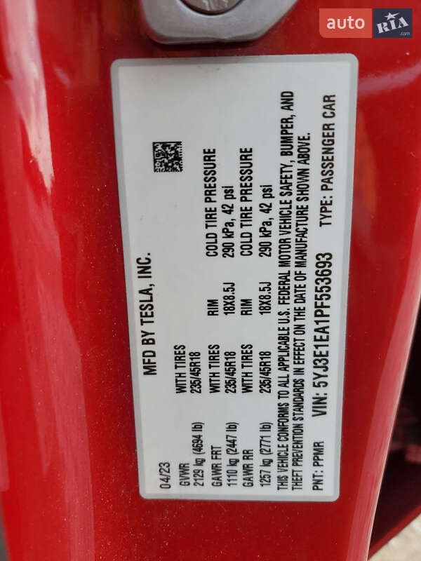 Седан Tesla Model 3 2023 в Вінниці