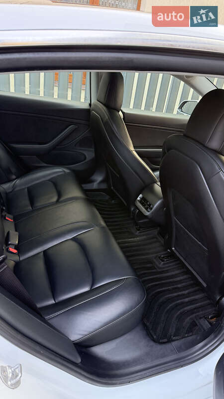 Седан Tesla Model 3 2020 в Івано-Франківську фото 6 Седан Tesla Model 3 2020 в Івано-Франківську