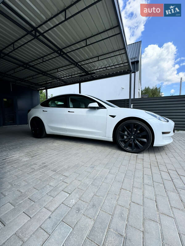 Седан Tesla Model 3 2019 в Києві фото 7 Седан Tesla Model 3 2019 в Києві