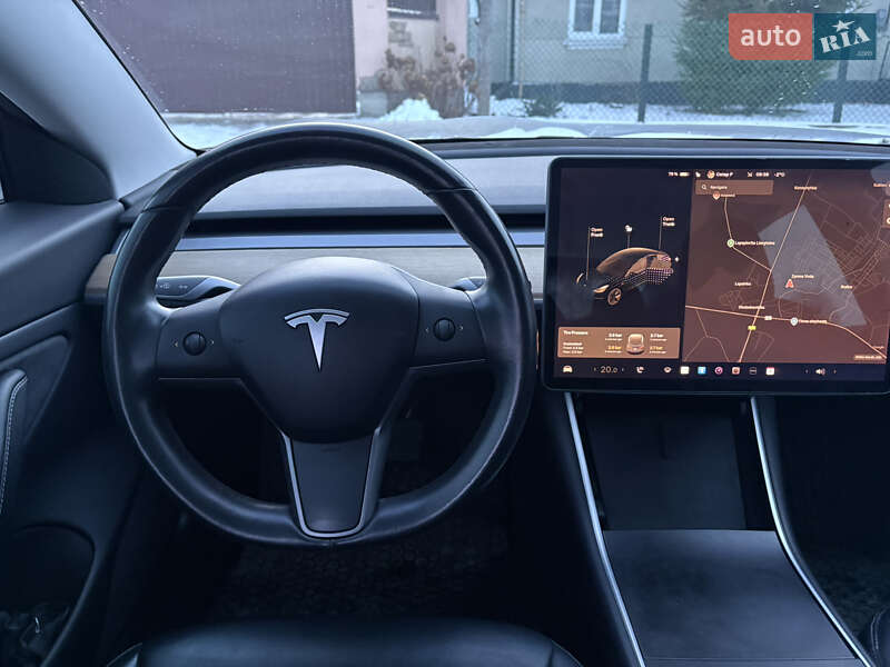 Седан Tesla Model 3 2019 в Львові фото 21 Седан Tesla Model 3 2019 в Львові