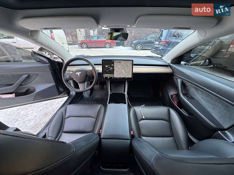 Седан Tesla Model 3 2020 в Киеве фото 17 Седан Tesla Model 3 2020 в Киеве