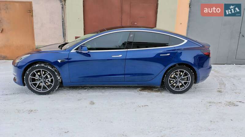 Седан Tesla Model 3 2019 в Києві фото 8 Седан Tesla Model 3 2019 в Києві