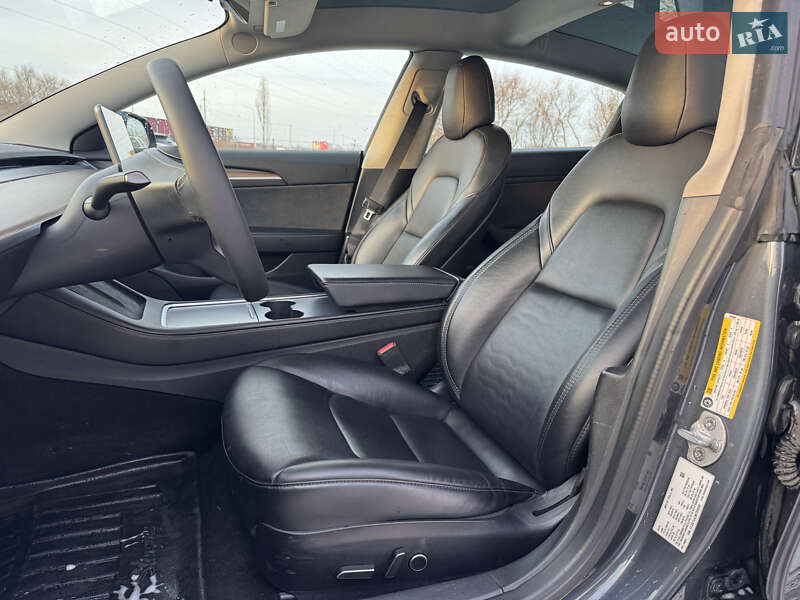 Седан Tesla Model 3 2022 в Луцке фото 14 Седан Tesla Model 3 2022 в Луцке