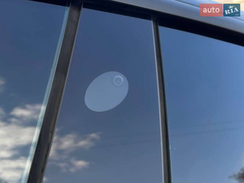 Седан Tesla Model 3 2021 в Николаеве