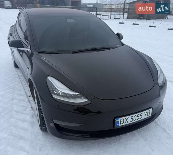 Tesla Model 3 2018 Tesla Model 3 2018