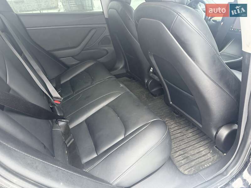 Седан Tesla Model 3 2018 в Кам'янець-Подільському