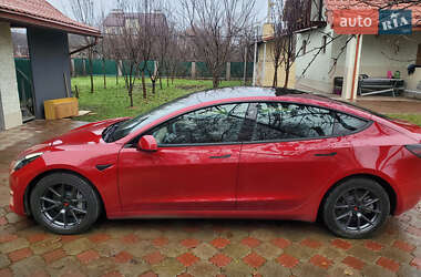 Седан Tesla Model 3 2022 в Ивано-Франковске