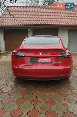 Седан Tesla Model 3 2022 в Ивано-Франковске