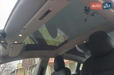 Седан Tesla Model 3 2022 в Ивано-Франковске