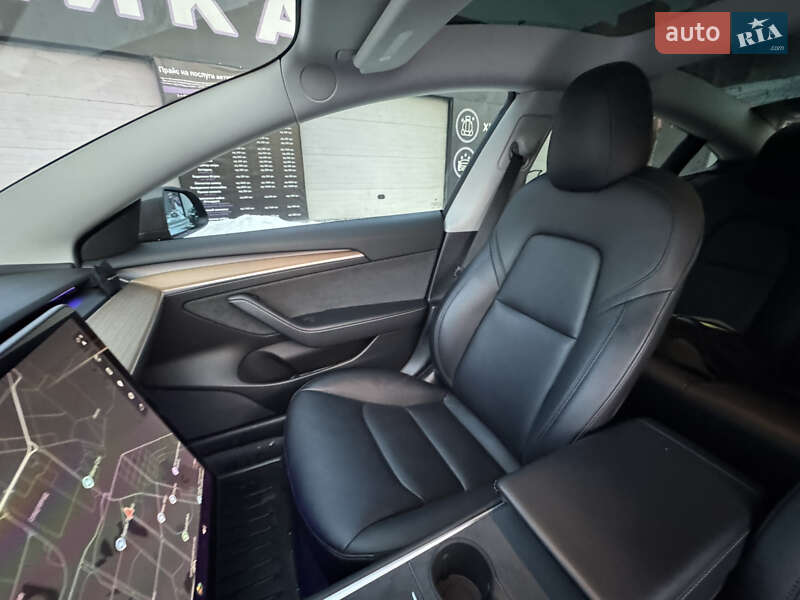 Седан Tesla Model 3 2021 в Киеве фото 21 Седан Tesla Model 3 2021 в Киеве