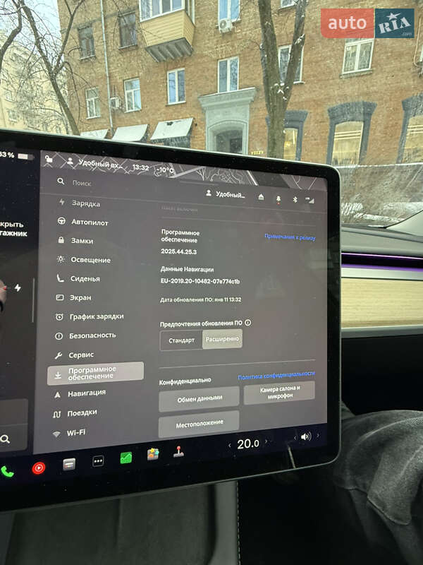 Седан Tesla Model 3 2023 в Києві