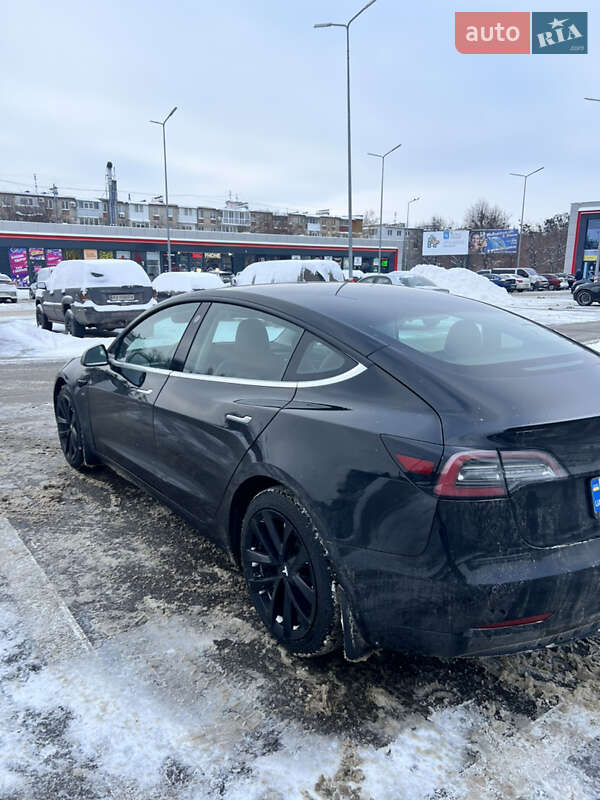 Седан Tesla Model 3 2019 в Харькове