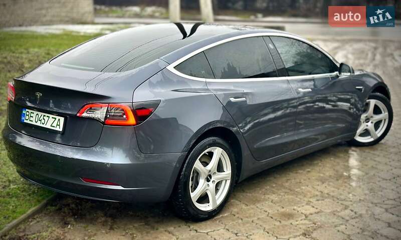 Седан Tesla Model 3 2018 в Днепре фото 4 Седан Tesla Model 3 2018 в Днепре