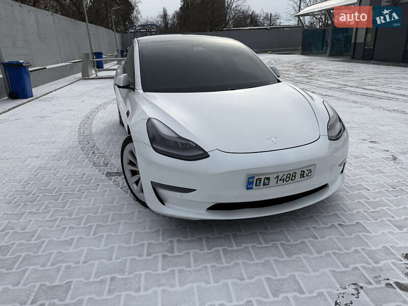 Седан Tesla Model 3 2021 в Николаеве фото 2 Седан Tesla Model 3 2021 в Николаеве