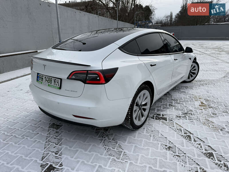 Седан Tesla Model 3 2021 в Николаеве фото 7 Седан Tesla Model 3 2021 в Николаеве