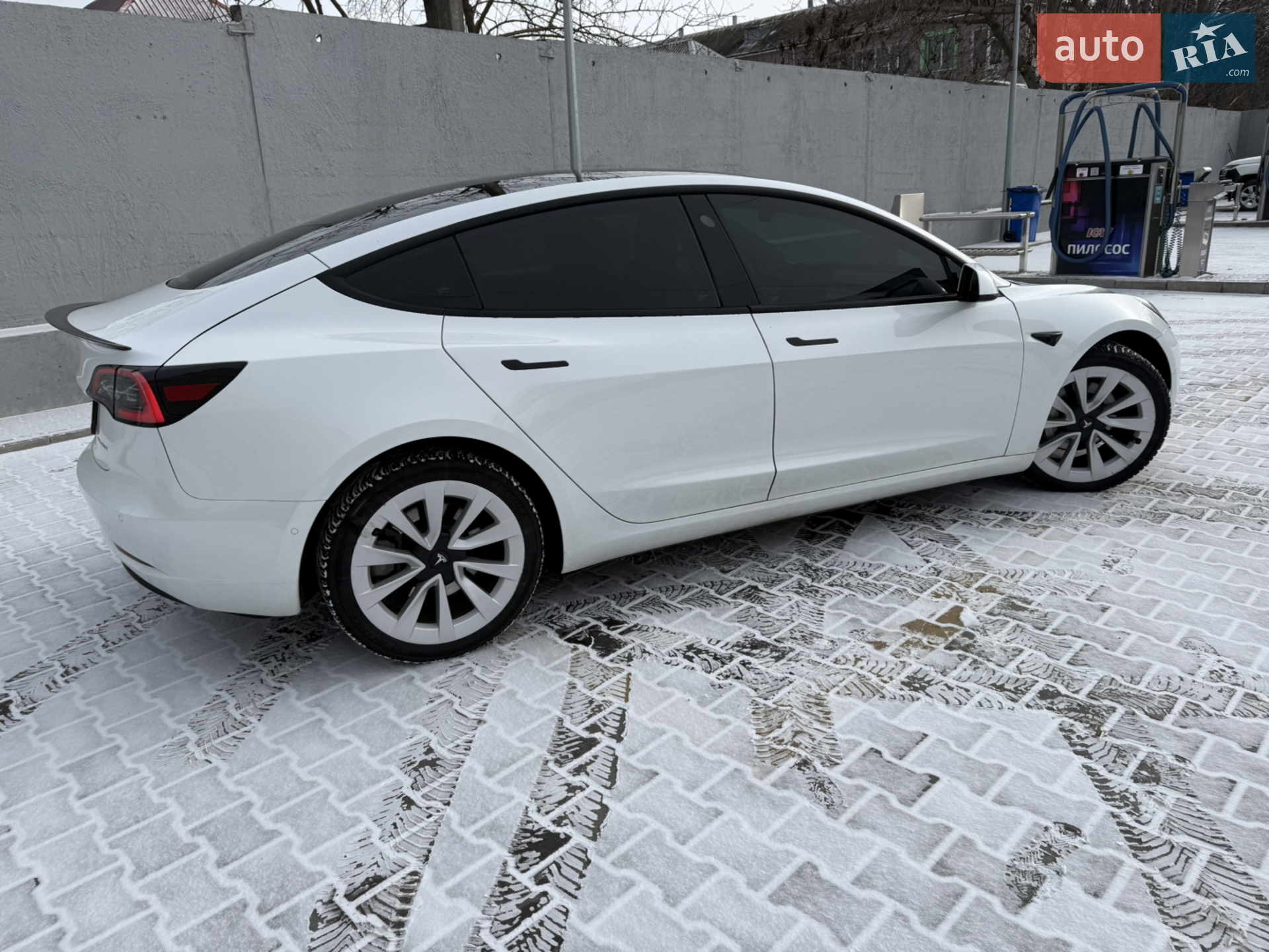 2021 Tesla Model 3 - мініатюра 9