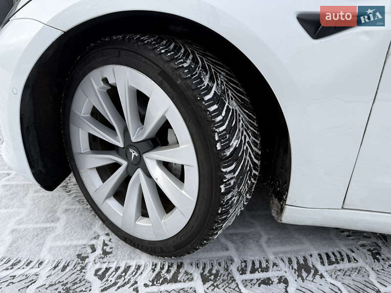 Седан Tesla Model 3 2021 в Николаеве фото 17 Седан Tesla Model 3 2021 в Николаеве