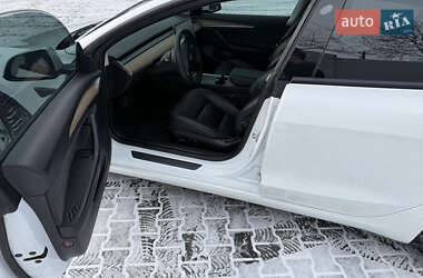 Седан Tesla Model 3 2021 в Николаеве фото 20 Седан Tesla Model 3 2021 в Николаеве