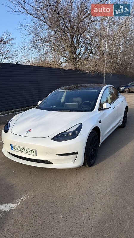 2022 Tesla Model 3, VIN 5YJ3E1EB9NF173474:plate — фото 1 (autoria)