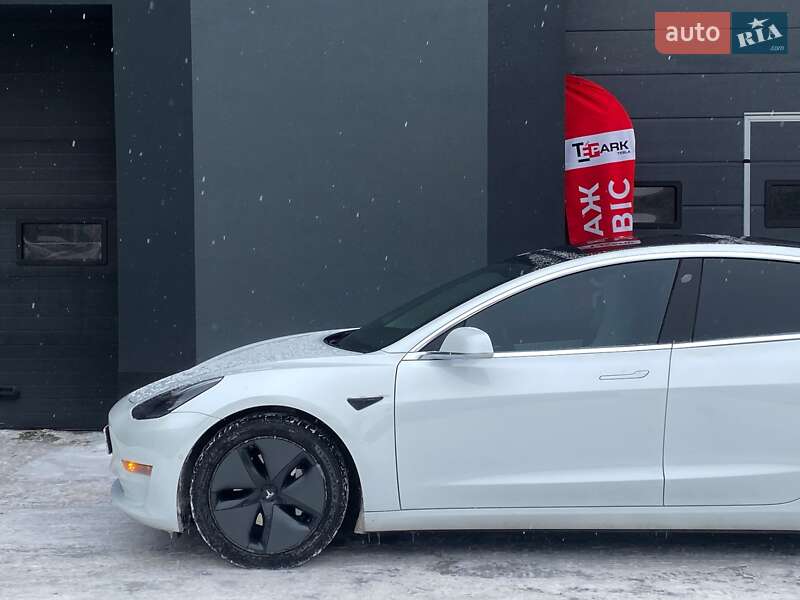 Tesla Model 3 2019 Tesla Model 3 2019