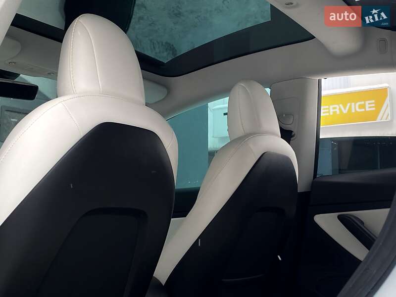 Седан Tesla Model 3 2019 в Киеве фото 16 Седан Tesla Model 3 2019 в Киеве