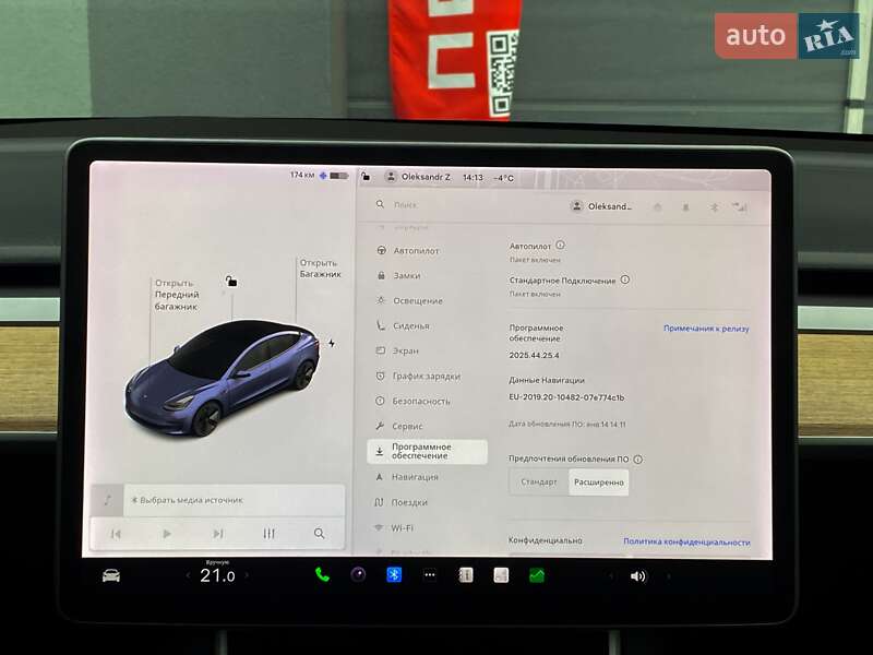 Седан Tesla Model 3 2019 в Киеве
