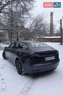 Седан Tesla Model 3 2018 в Харькове