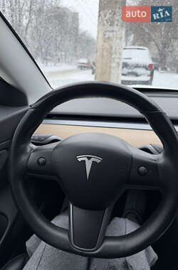Седан Tesla Model 3 2018 в Харькове