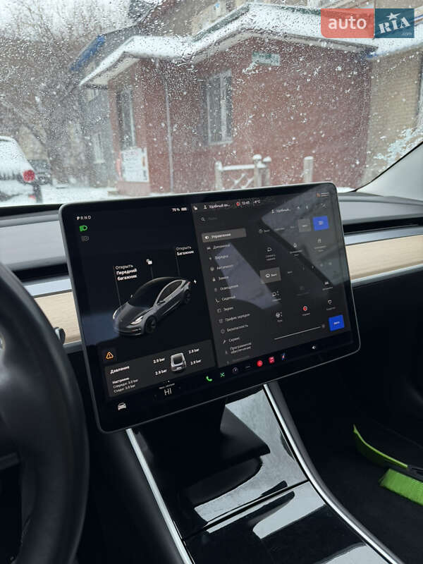 Седан Tesla Model 3 2018 в Слов'янську