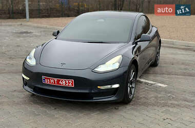 Седан Tesla Model 3 2023 в Одессе