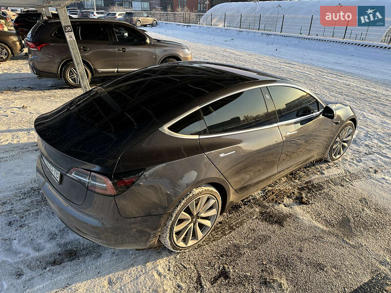 Седан Tesla Model 3 2018 в Киеве фото 3 Седан Tesla Model 3 2018 в Киеве