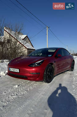 Седан Tesla Model 3 2022 в Стрые