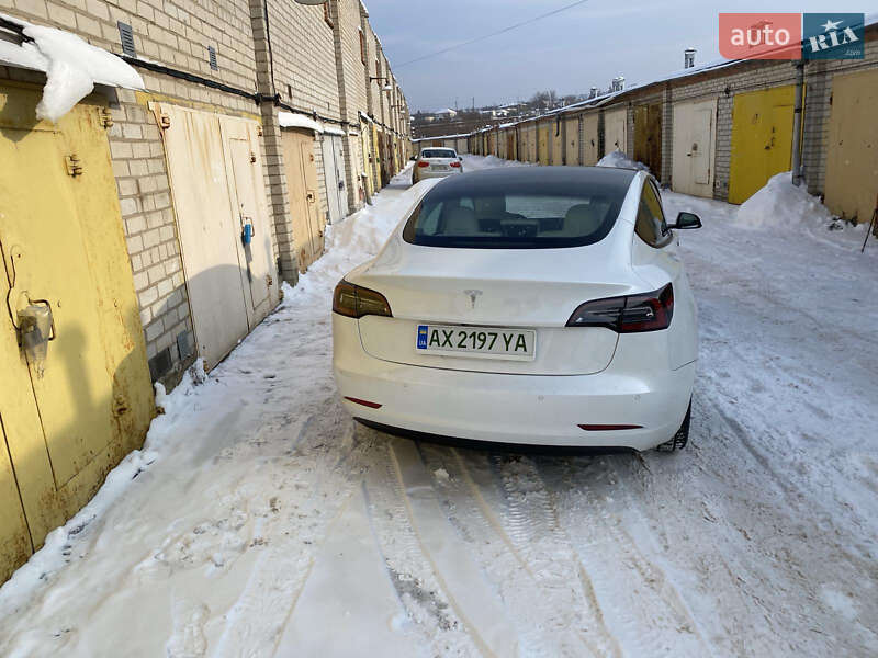 Седан Tesla Model 3 2021 в Харькове